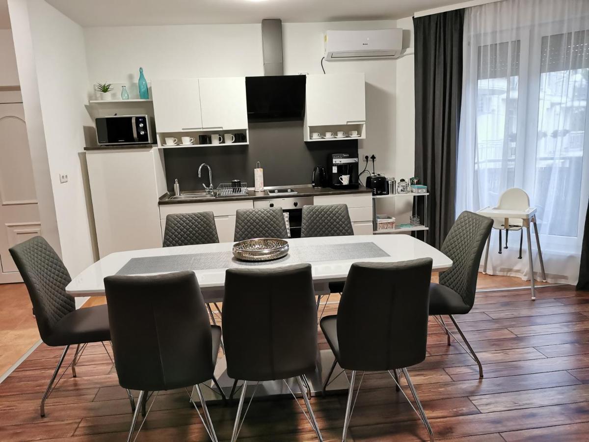 Freedom Apartman Hajdúszoboszló Dış mekan fotoğraf